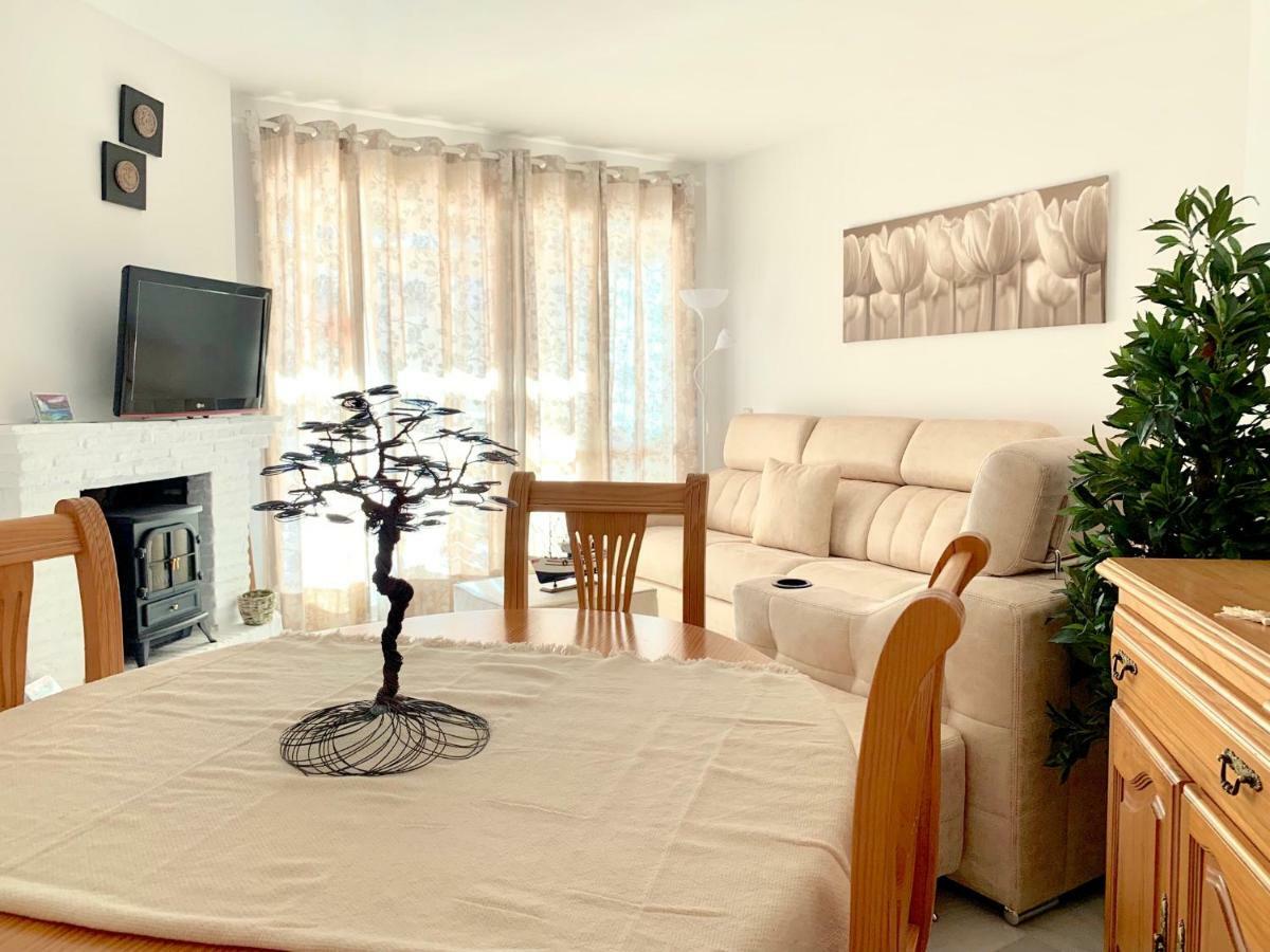 Apartamento Sun Beach ベナルマデナ エクステリア 写真